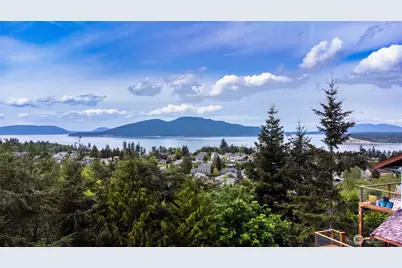 2016 Kansas Avenue, Anacortes, WA 98221 - Photo 3