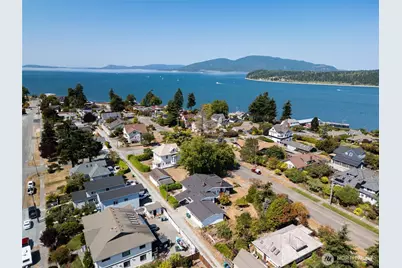 1811 9th, Anacortes, WA 98221 - Photo 5