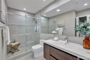 530 4th Ave W, Seattle, WA 98119 - Photo 13