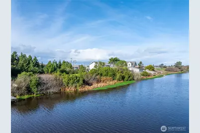 564 Point Brown Avenue NE, Ocean Shores, WA 98569 - Photo 11