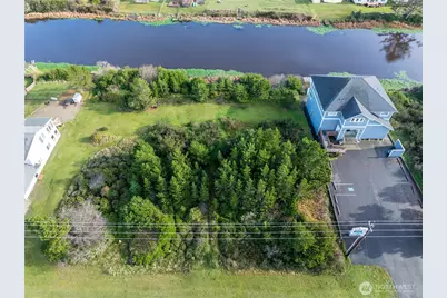 568 Point Brown Avenue NE, Ocean Shores, WA 98569 - Photo 25