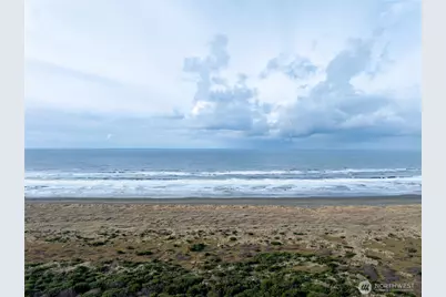 568 Point Brown Avenue NE, Ocean Shores, WA 98569 - Photo 27