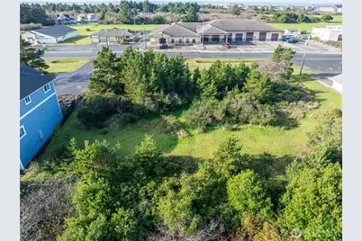 568 Point Brown Avenue NE, Ocean Shores, WA 98569 - Photo 15