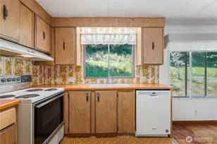 1445 Hazel Dell Rd, Castle Rock, WA 98611 - Photo 15