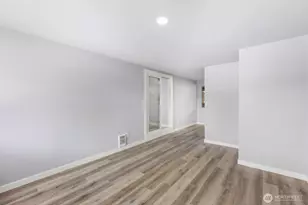 11820 SE 318th Pl, Auburn, WA 98092 - Photo 3