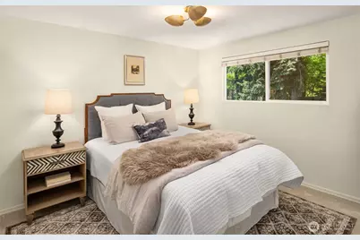 13515 121st Avenue NE, Kirkland, WA 98034 - Photo 11