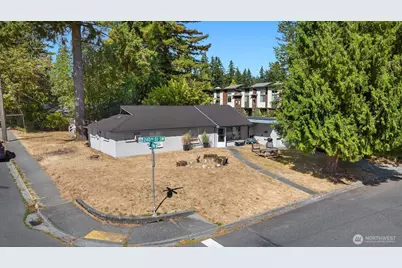 5507 240th Street SW, Mountlake Terrace, WA 98043 - Photo 3