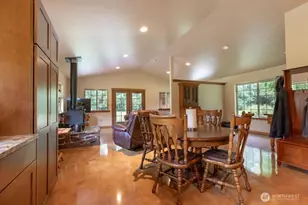 2298 Undie Rd, Forks, WA 98331 - Photo 9