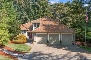 13022 205th Pl SE, Issaquah, WA 98027 - Photo 1