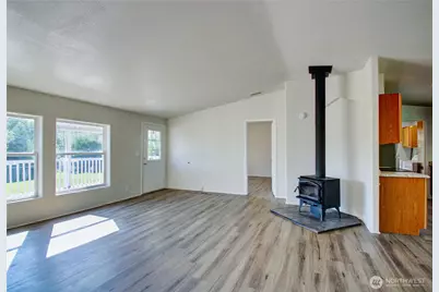 1877 Old Hwy 99 North Road, Burlington, WA 98233 - Photo 7