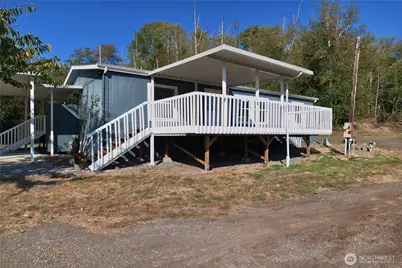 1877 Old Hwy 99 North Road, Burlington, WA 98233 - Photo 1