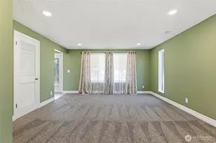 7804 Bobcat Dr SE, Lacey, WA 98503 - Photo 9