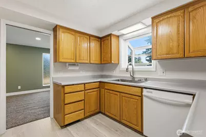 7804 Bobcat Drive SE, Lacey, WA 98503 - Photo 13