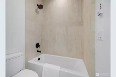 4219 51st Avenue S, Seattle, WA 98118 - Photo 21