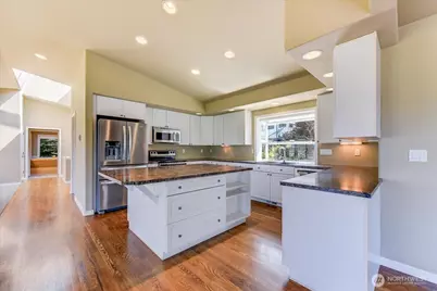 8170 Cultus Drive, Clinton, WA 98236 - Photo 17