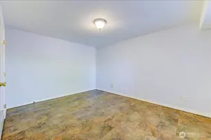 8170 Cultus Dr, Clinton, WA 98236 - Photo 31