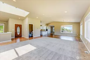 8170 Cultus Dr, Clinton, WA 98236 - Photo 5