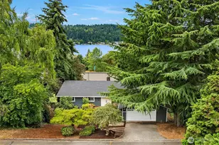 5761 110th Ave SE, Bellevue, WA 98006 - Photo 1