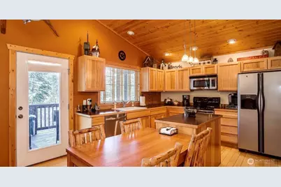 25819 Camp 12 Road, Leavenworth, WA 98826 - Photo 9
