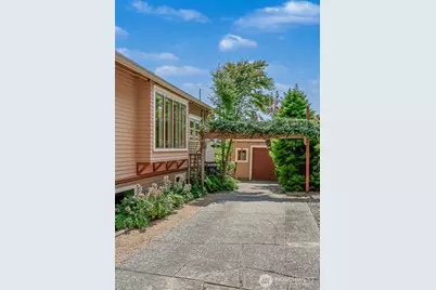 2833 NW 69th Street, Seattle, WA 98117 - Photo 37