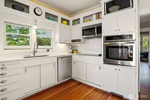 2833 NW 69th St, Seattle, WA 98117 - Photo 17