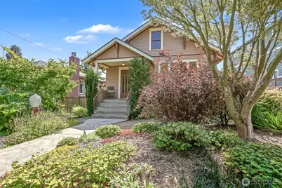 2833 NW 69th Street, Seattle, WA 98117 - Photo 1