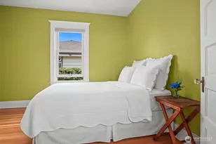 2833 NW 69th St, Seattle, WA 98117 - Photo 11