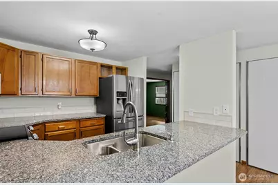 6920 California Avenue SW #12, Seattle, WA 98136 - Photo 9