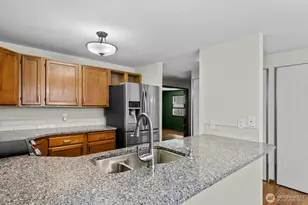 6920 California Ave SW, Seattle, WA 98136 - Photo 9