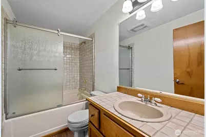 6920 California Avenue SW #12, Seattle, WA 98136 - Photo 15