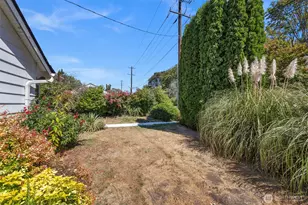4721 21st Ave SW, Seattle, WA 98106 - Photo 3