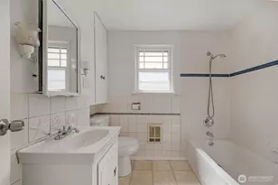 4721 21st Ave SW, Seattle, WA 98106 - Photo 9