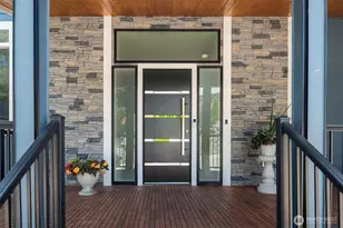 11502 6th Ave NW, Seattle, WA 98177 - Photo 3