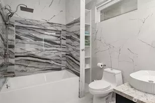 11502 6th Ave NW, Seattle, WA 98177 - Photo 19