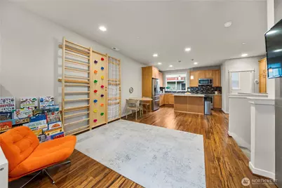 23000 NE 8th Street #E5, Sammamish, WA 98074 - Photo 5
