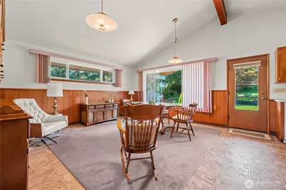 1040 Rosewood Lane, Fircrest, WA 98466 - Photo 19