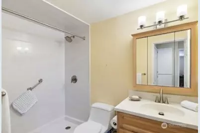 3430 I Street NE #J 202, Auburn, WA 98002 - Photo 9