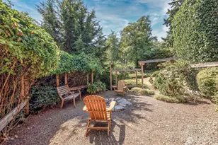 10514 SW 110th St, Vashon, WA 98070 - Photo 27