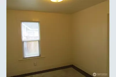 110 & 114 E Hazel Avenue, Burlington, WA 98233 - Photo 17