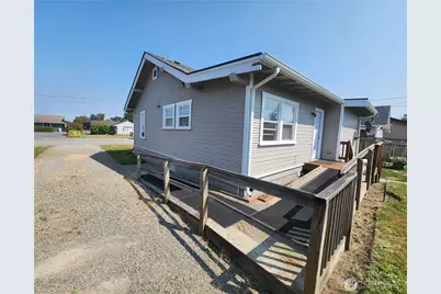 110 & 114 E Hazel Avenue, Burlington, WA 98233 - Photo 29