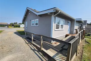 110 & 114 E Hazel Ave, Burlington, WA 98233 - Photo 29