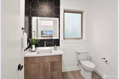 3202 Burnett Avenue N, Renton, WA 98056 - Photo 35