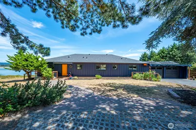 1526 Scenic Heights Road, Oak Harbor, WA 98277 - Photo 5