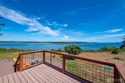1526 Scenic Heights Road, Oak Harbor, WA 98277 - Photo 15