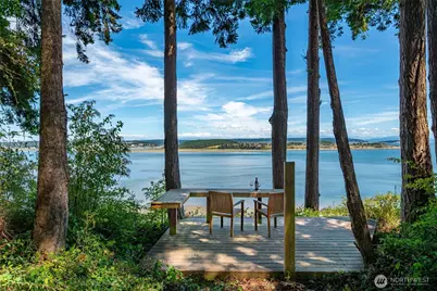 1526 Scenic Heights Road, Oak Harbor, WA 98277 - Photo 31