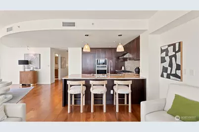 500 106th Avenue NE #1501, Bellevue, WA 98004 - Photo 15