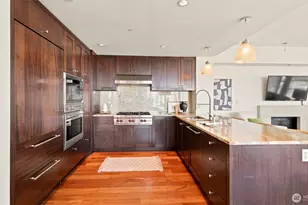 500 106th Ave NE, Bellevue, WA 98004 - Photo 5