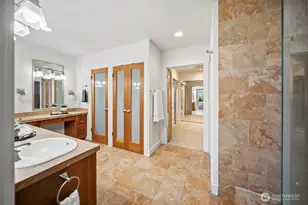 6510 NE Sundance Ln, Bainbridge Island, WA 98110 - Photo 25