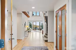 6510 NE Sundance Ln, Bainbridge Island, WA 98110 - Photo 9