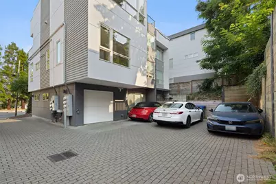 3817 Gilman Avenue W, Seattle, WA 98199 - Photo 3